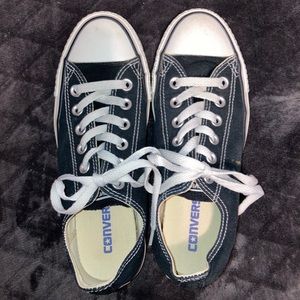 Black Converse